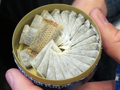 does snus have tobacco