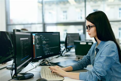 does software engineer require coding
