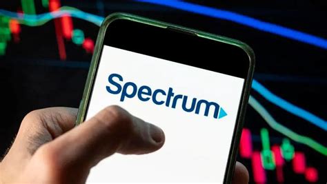 does spectrum require a contract
