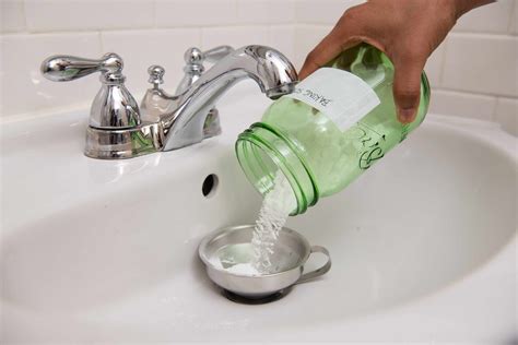 Can You Clean A Drain With Baking Soda And Vinegar?