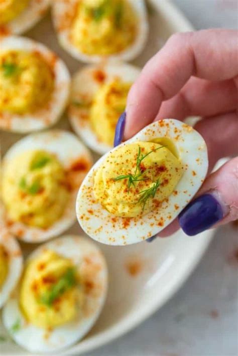 Does Vinegar Go In Deviled Eggs