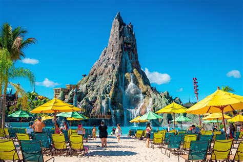 does volcano bay offer military discount