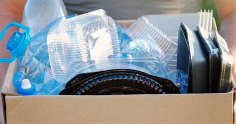 Does Walmart Recycle Bottles