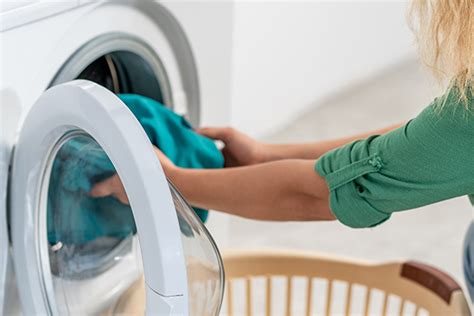 Does Washing Clothes Remove Wrinkles