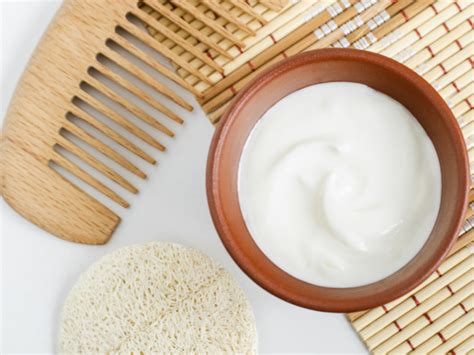 Does Yogurt Help Hair