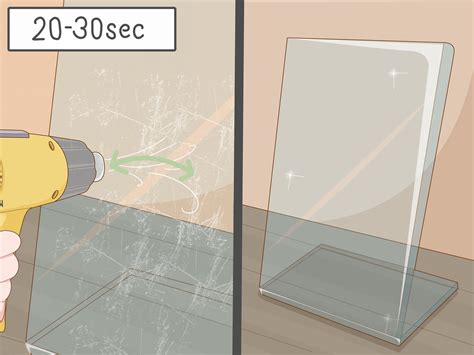 Does plexiglass scratch easily?