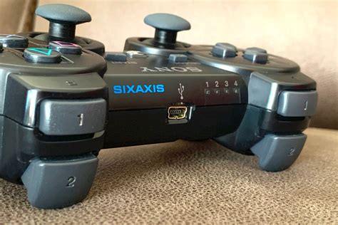 Does ps3 Sixaxis controller vibrate?