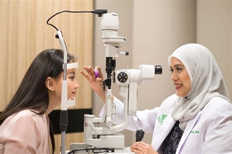 Dokter Spesialis Mata Terbaik Di Semarang Terkait Mata