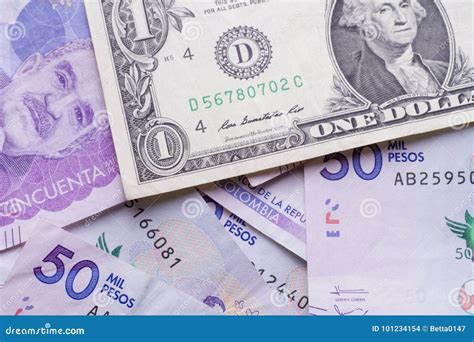 dolar a peso colombiano