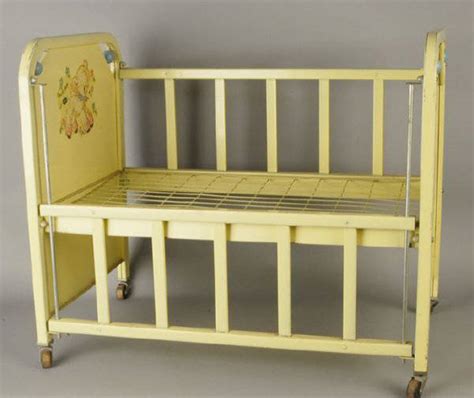 Doll-E-Crib By Amsco
