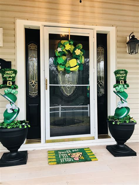 ST PATRICKS DAY AT DOLLAR TREE SAINT PATRICKS DAY DECOR DECORATIONS