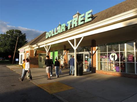 Dollar Tree Flagship Store