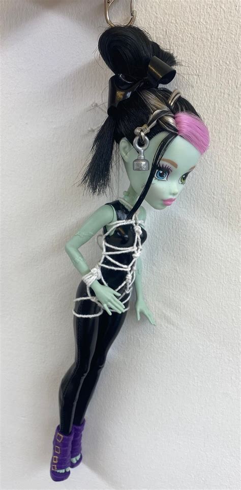 dolls bondage