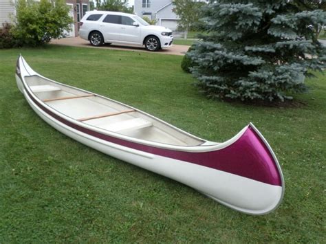 Dolphin Products, Inc. / Dolphin Canoes Information Paddlers' Place