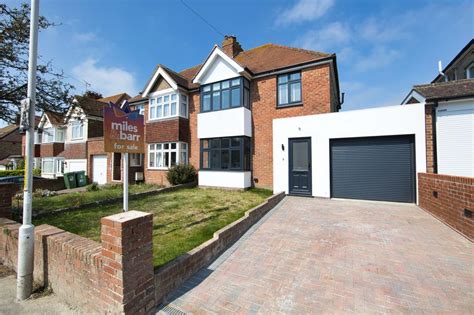 Dolphins Road Folkestone