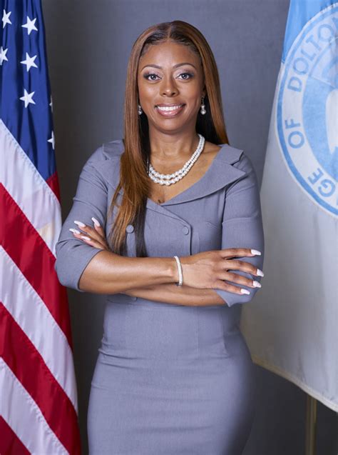 dolton il mayor tiffany henyard