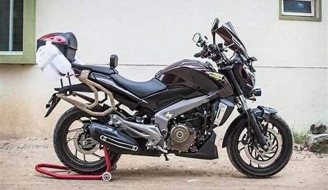 Bajaj Dominar 400 with a touring kit launched at Rs 2.17 lakh - autoX