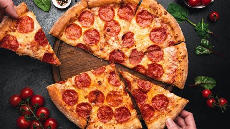 domino's pizza pi day deals