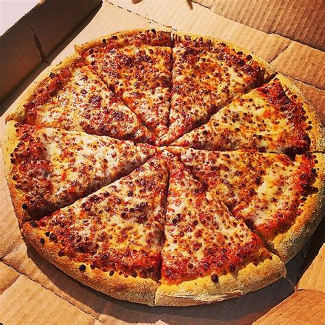 domino's pizza uk twitter