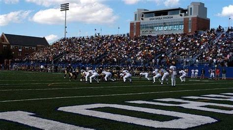 Don Shula, legendary Miami Dolphins coach, dies at age 90