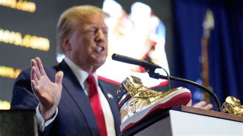 donald trump selling tennis shoes