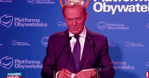 donald tusk z rogami