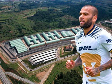 donde esta dani alves