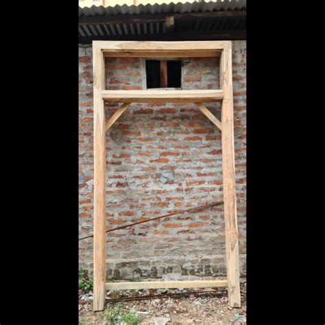 Door Frame With Ventilation