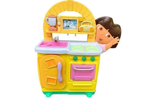 dora play kitchen
