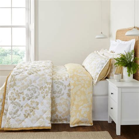Dorma Bedding In Yellow
