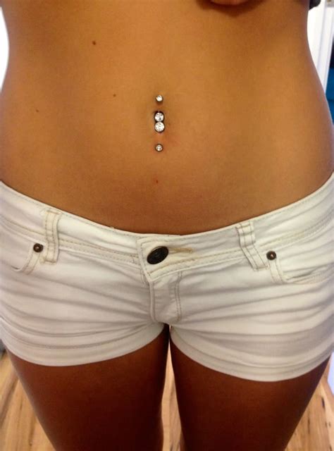 Double Navel Piercing
