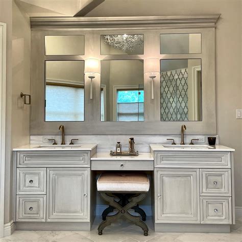 Double Vanity For Small Space