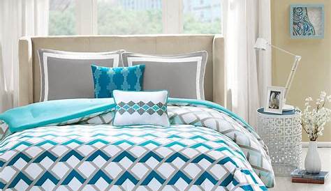 Love this teal, white, and grey bedding set Bedrooms