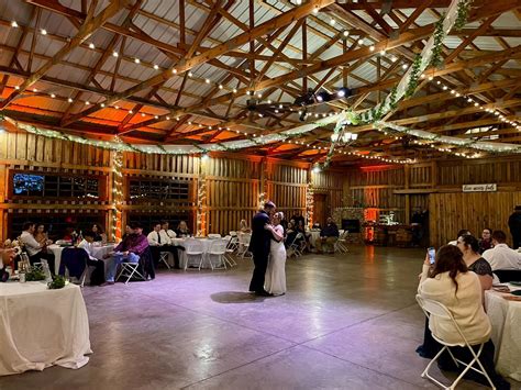 dove creek farm wedding & event venue