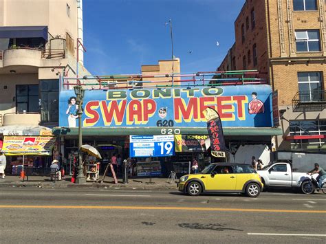 The Ephemeral Anatomy of the Starlite Swap Meet, Revisited {FAVEL issues}