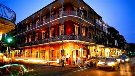 downtown new orleans luxury hotels