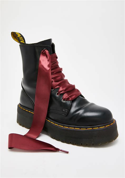Dr Martens Laces Review: The Ultimate Guide For 2023