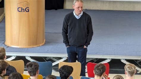 Topics Dr Helmut Müller Enbergs 2023