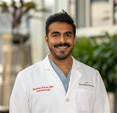 dr khan cardiovascular surgeon