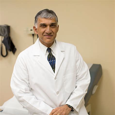 Dr Malcolm Desouza