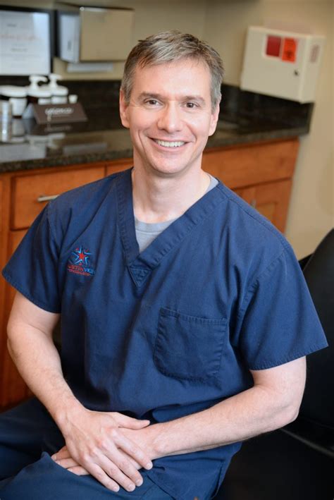 dr mcneil vascular surgeon