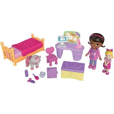 Doc McStuffin Twin Reversible Comforter Set Bedding Girls Kids Toddler