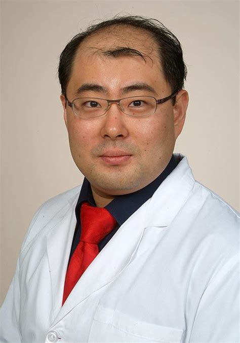 dr young min kim