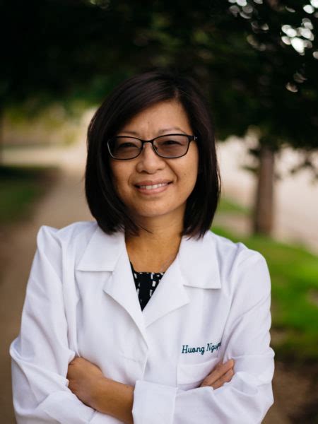 dr. huong nguyen md