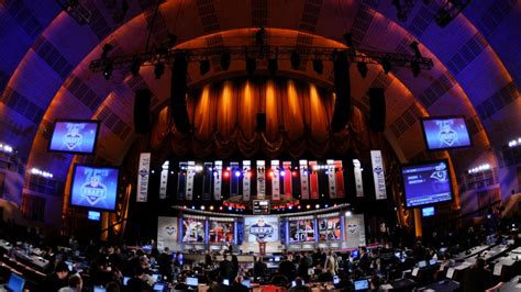 draft day 3 start time