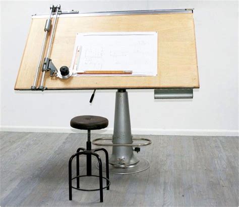 Drafting Table With Ruler
