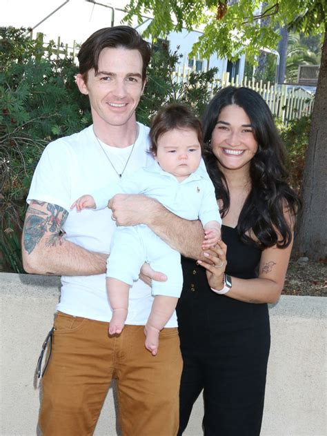 drake bell wife and child