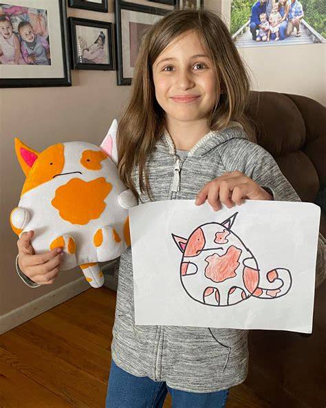 Antique Stuffed Animal Drawing by Scott Parker