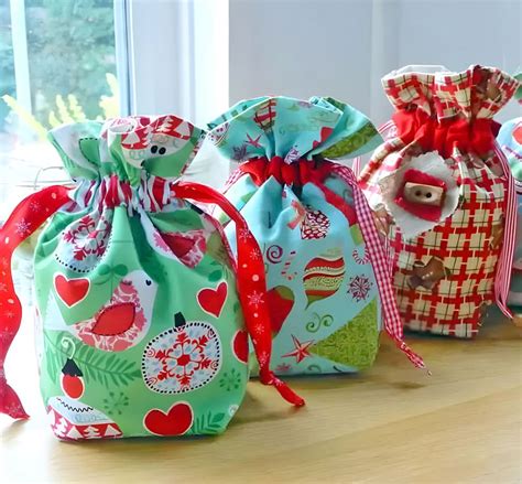 Drawstring Fabric Gift Bag Tutorial