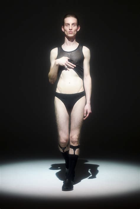 Unveiling the Secrets: Dressing and Undressing Tips for Style and Confidence